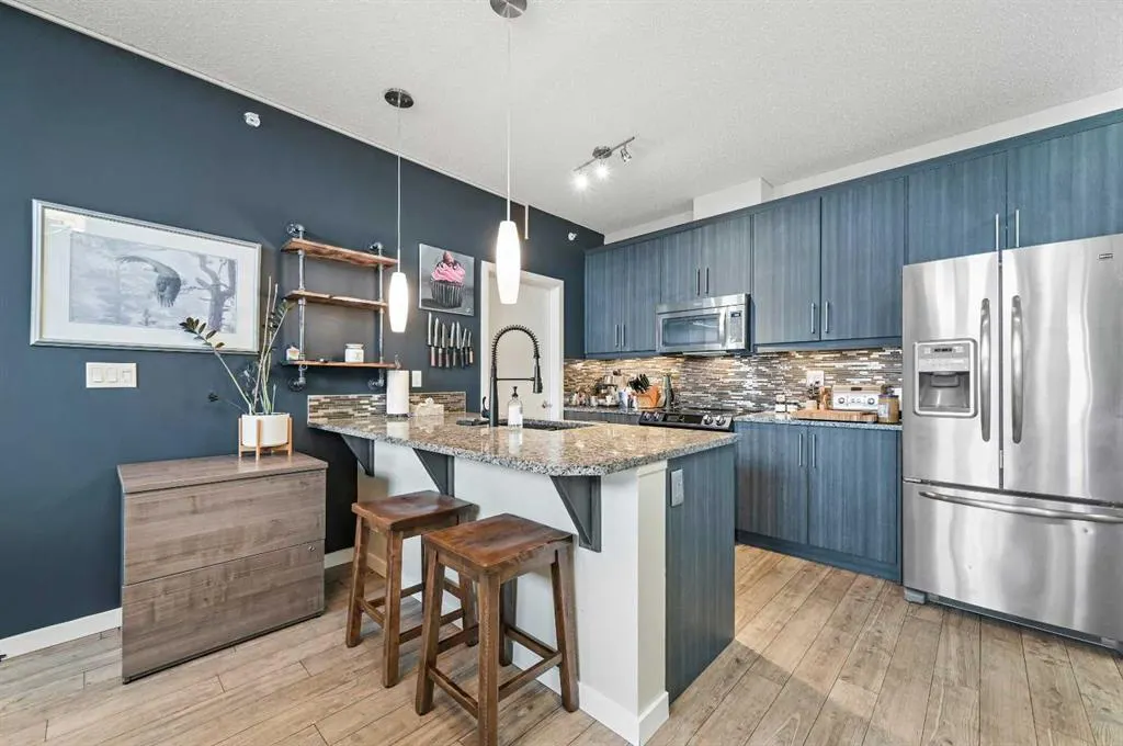 402 Marquis Lane SE, #410
