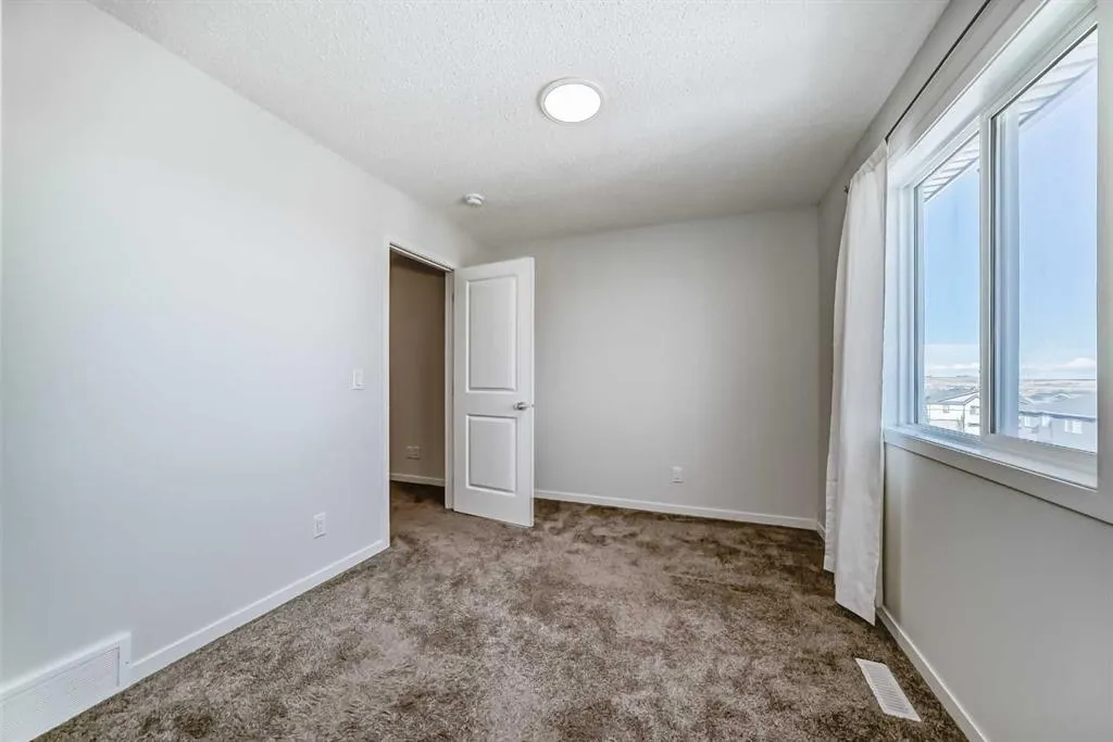 36 Edith Gate NW