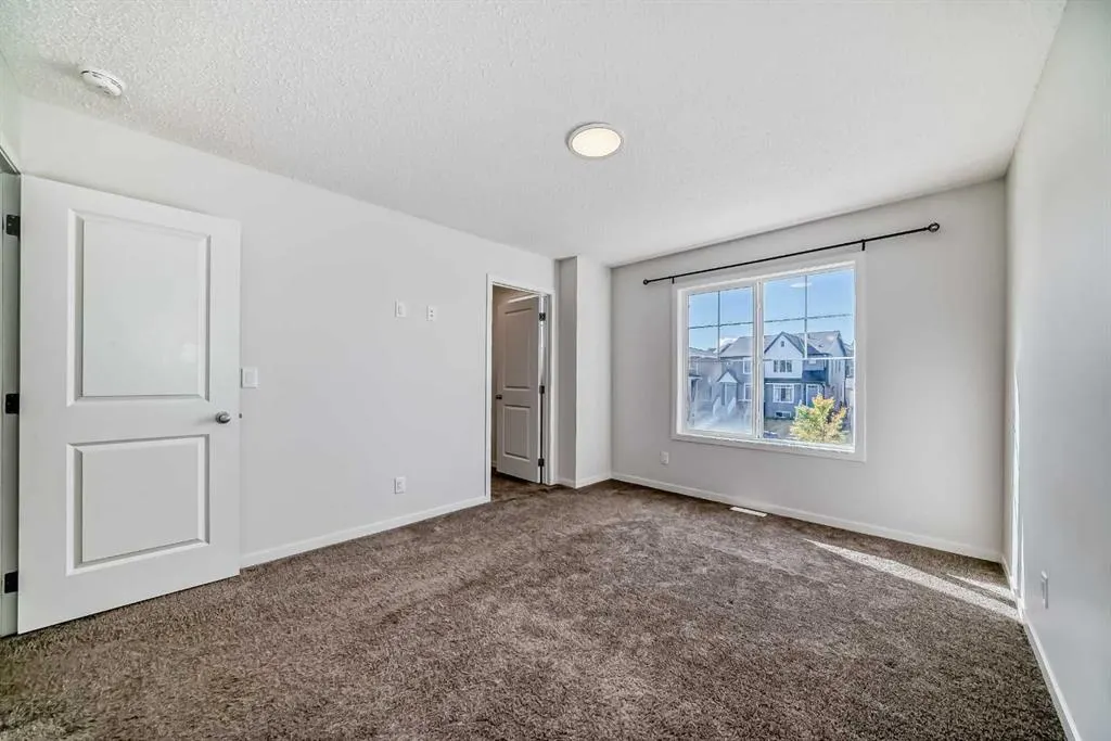 36 Edith Gate NW