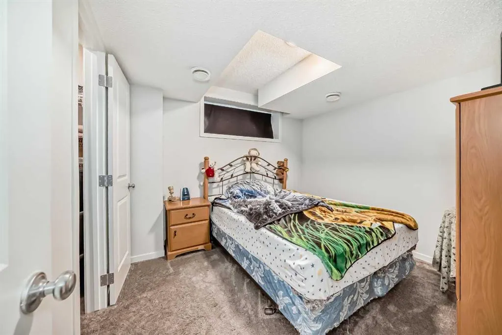 36 Edith Gate NW