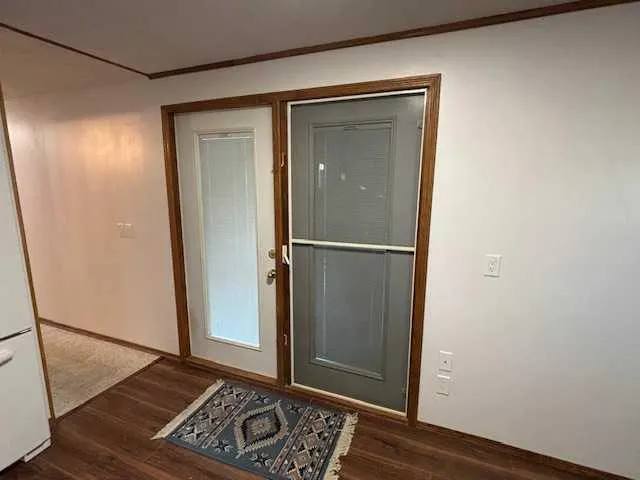 15 Willow Road W
