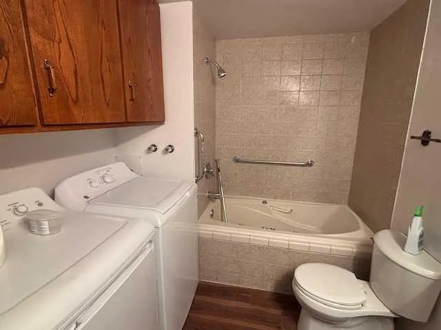 15 Willow Road W