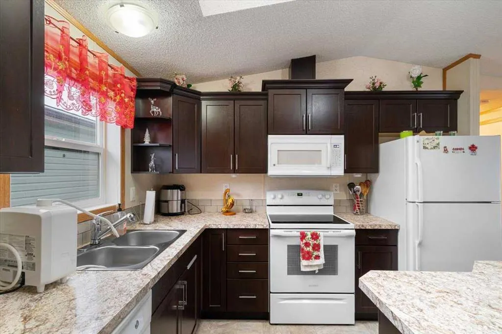10615 88 Street, #332