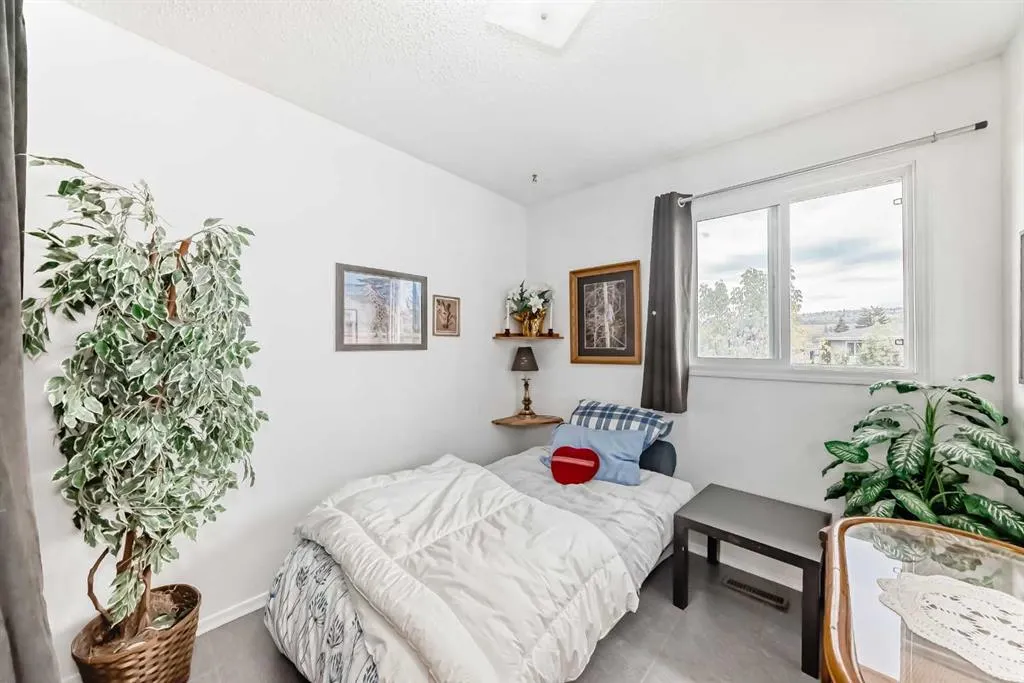6223 31 Avenue NW, #106
