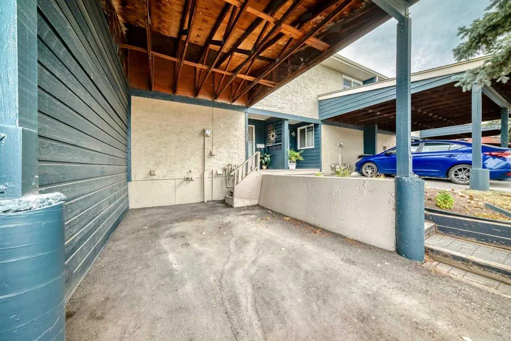 6223 31 Avenue NW, #106