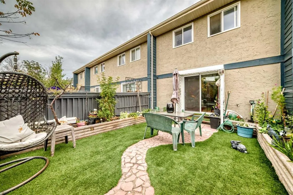 6223 31 Avenue NW, #106