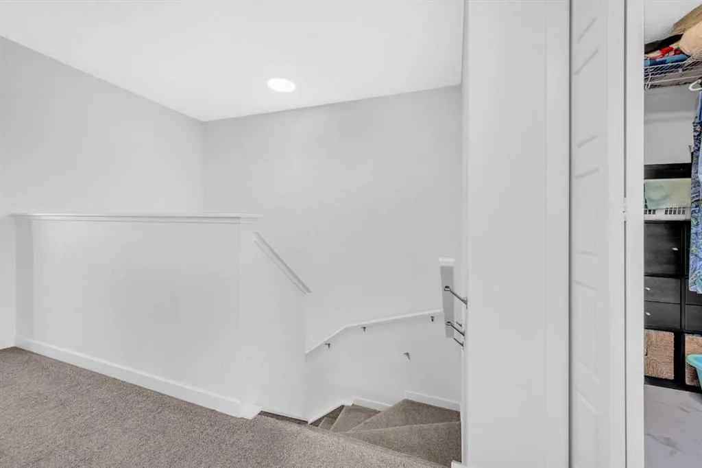 18 Wolf Creek Rise SE