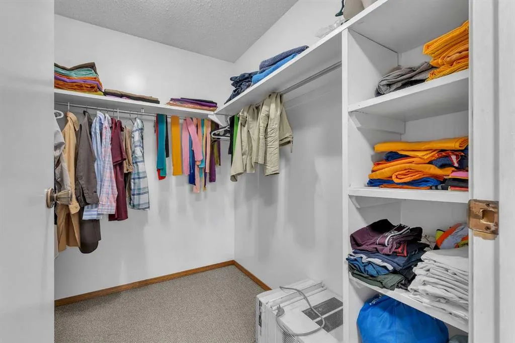 233081 Glenmore View Road