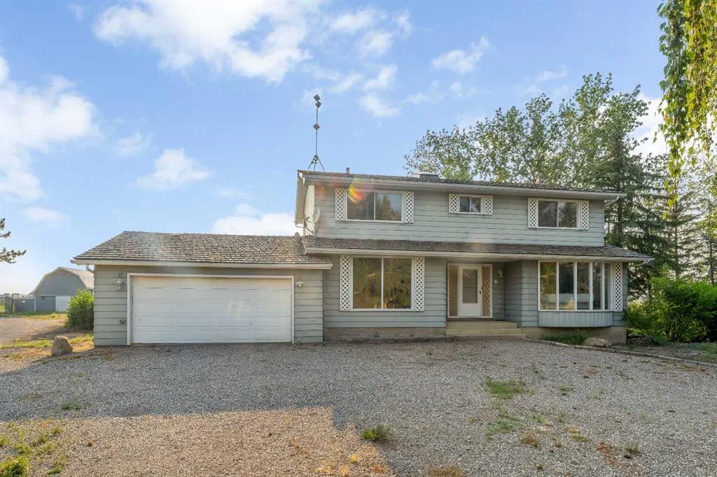 233081 Glenmore View Road
