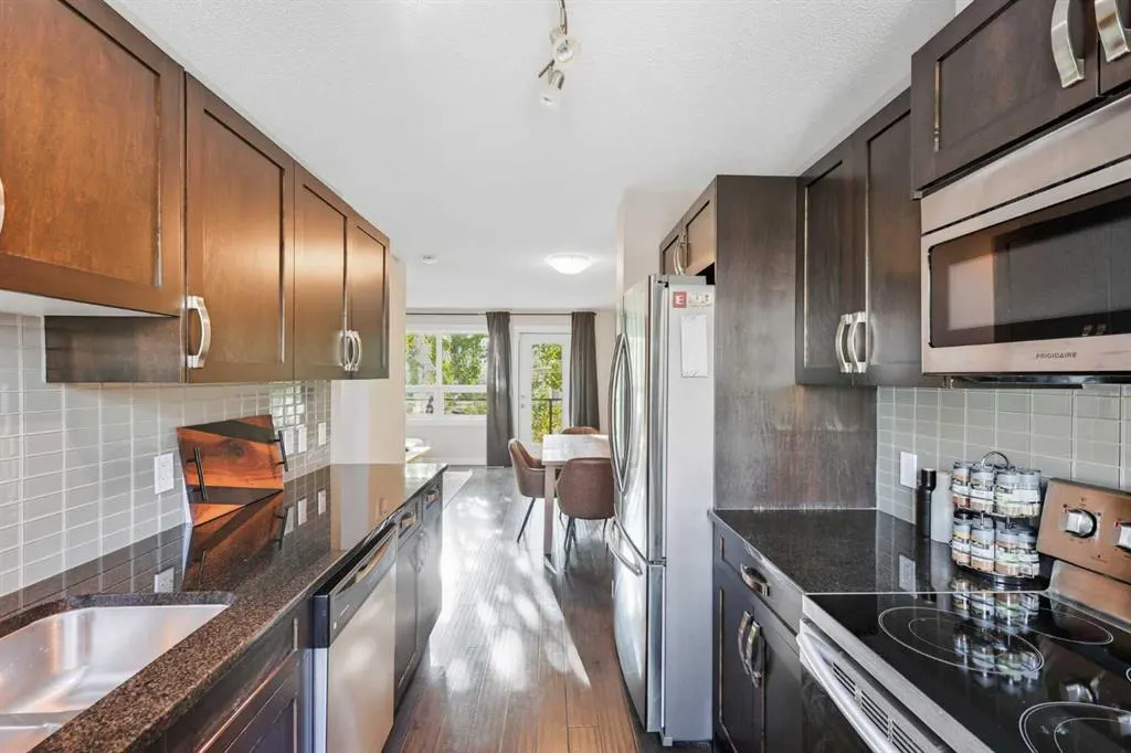 448 Covecreek Circle NE