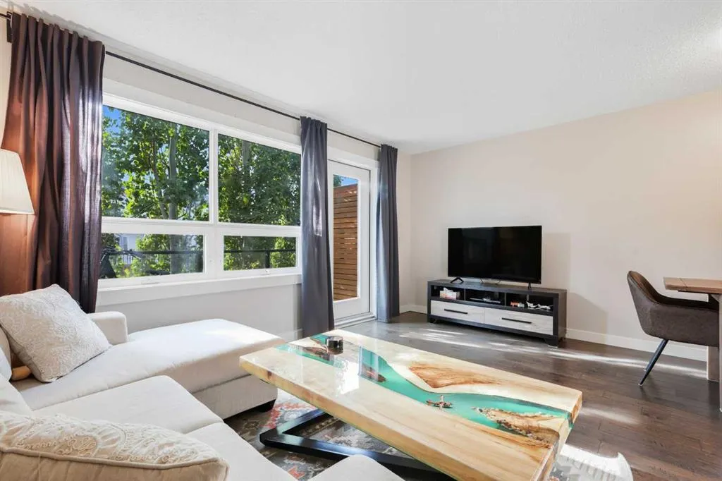 448 Covecreek Circle NE