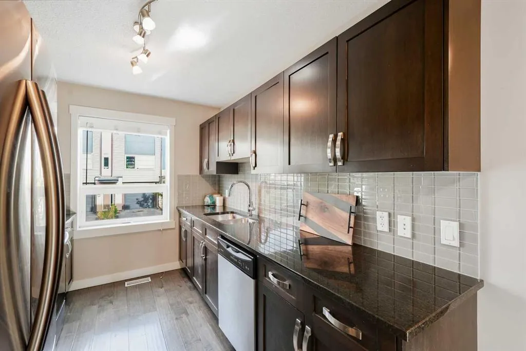 448 Covecreek Circle NE