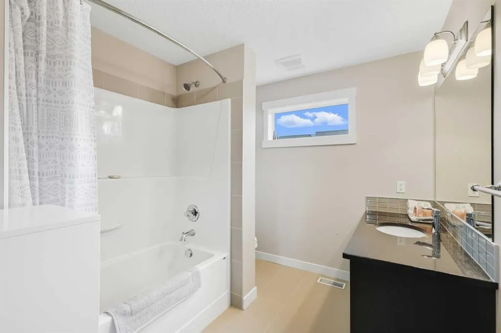 448 Covecreek Circle NE