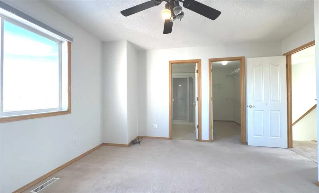 244 Los Alamos Place NE