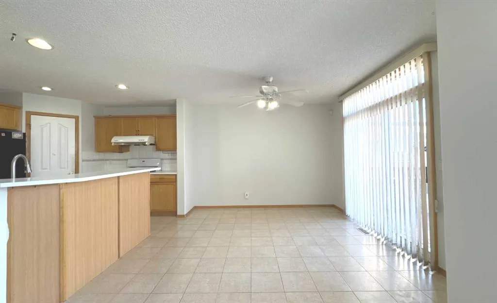 244 Los Alamos Place NE