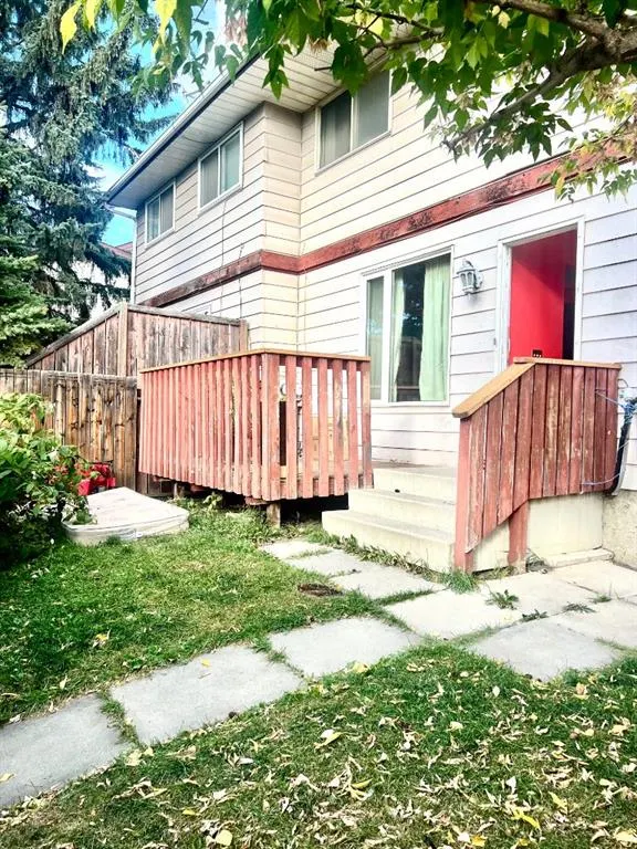 1051 Fonda Court SE