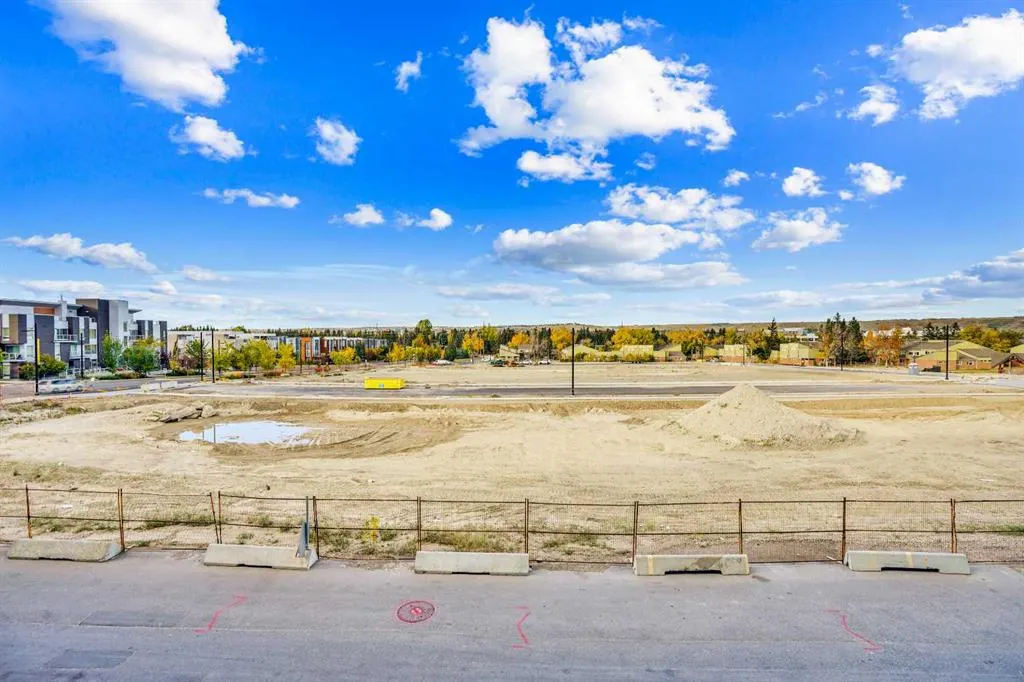 3932 University Avenue NW, #214