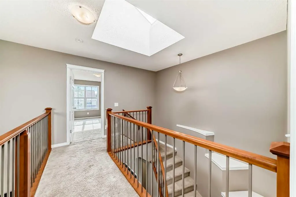 143 Auburn Bay Heights SE