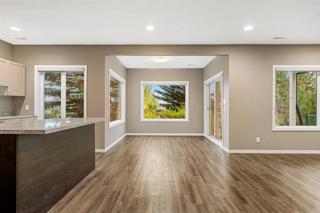 28 Bow Ridge Link