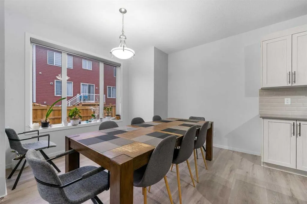 281 Yorkville Road SW