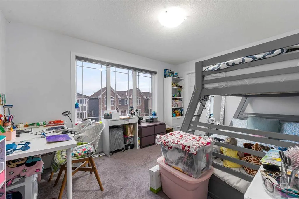281 Yorkville Road SW