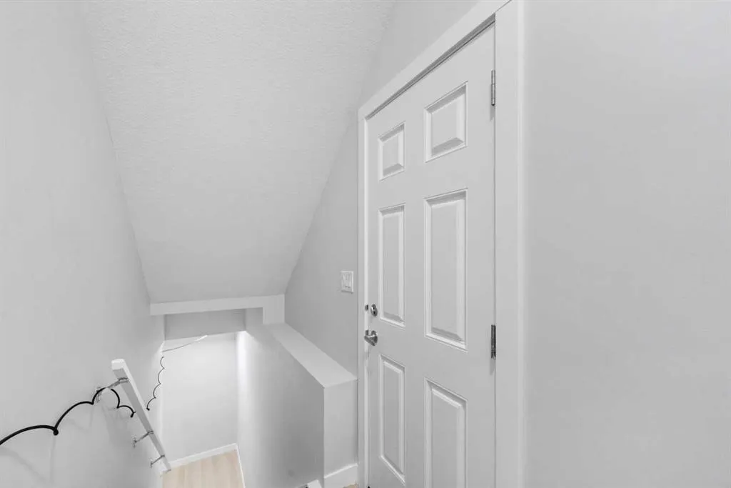 281 Yorkville Road SW