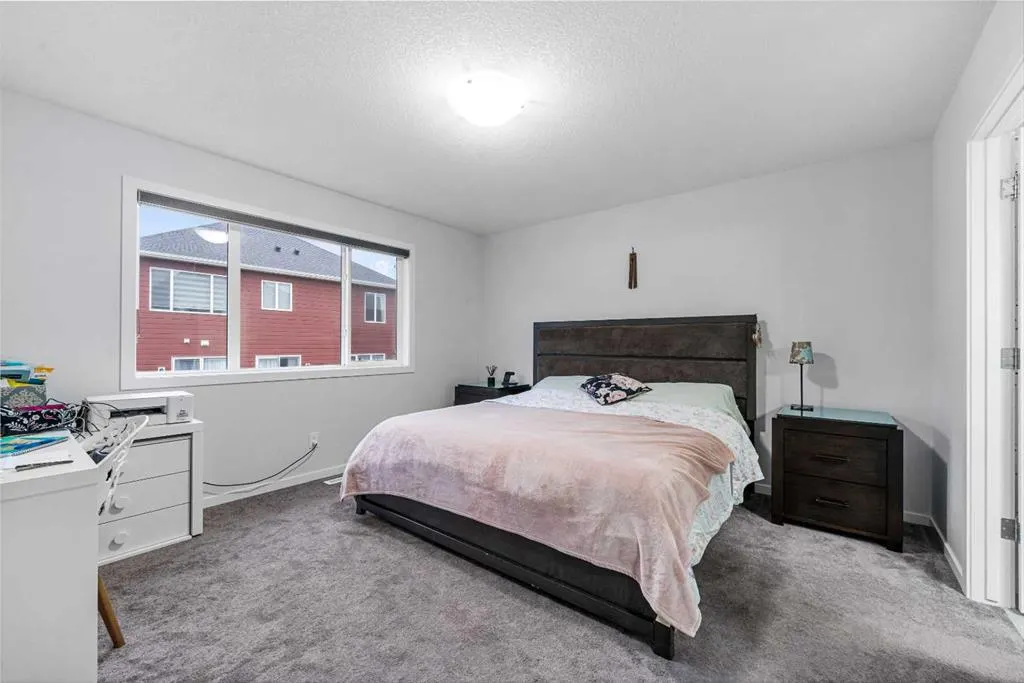 281 Yorkville Road SW
