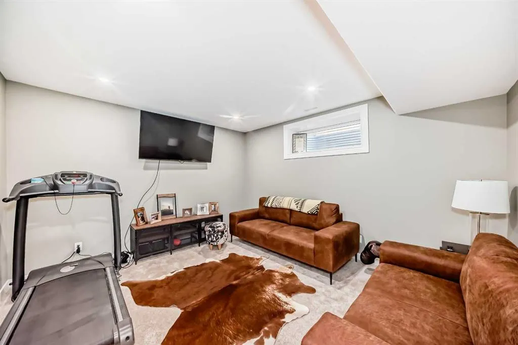 583 Keystone Chase W