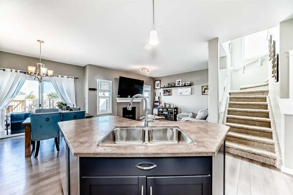 583 Keystone Chase W