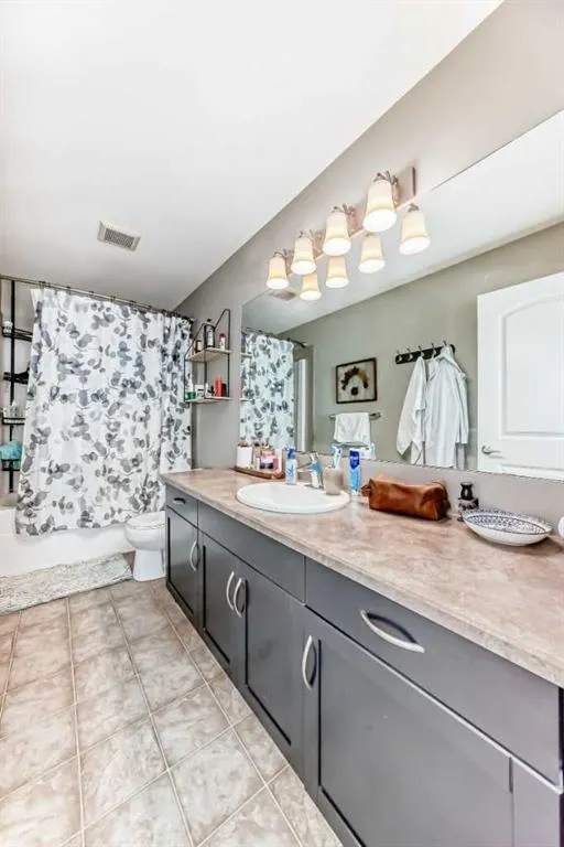 583 Keystone Chase W