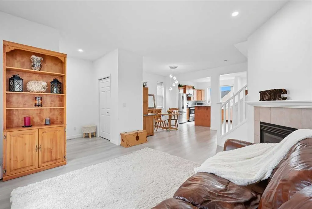 47 Covemeadow Close NE