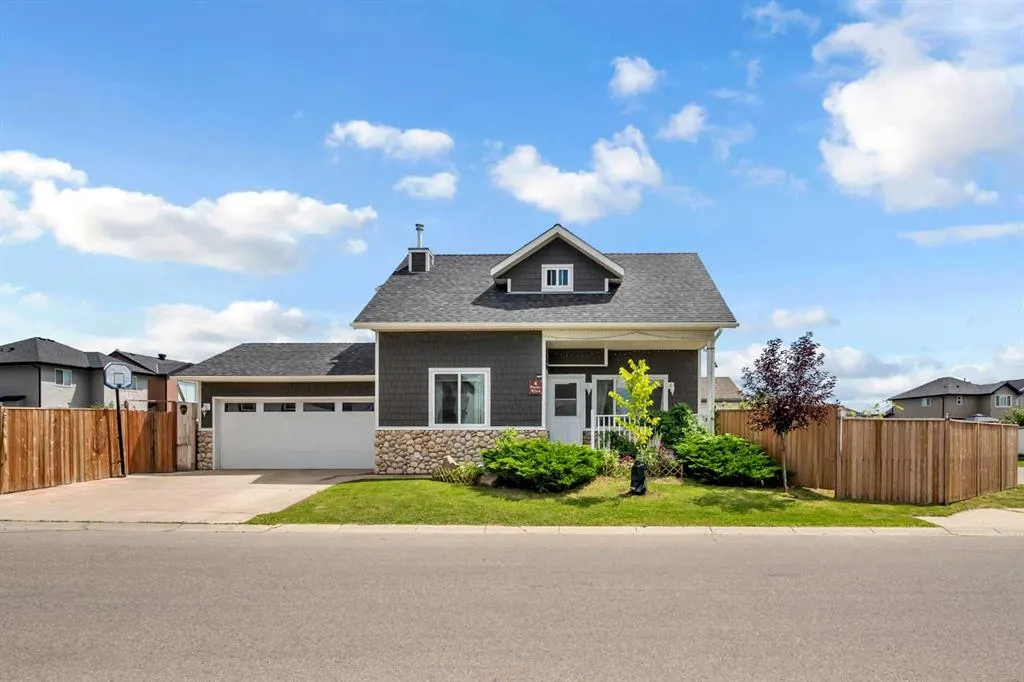4 Saddlecreek Terrace NE