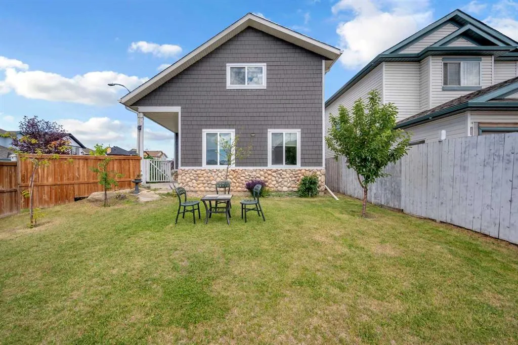 4 Saddlecreek Terrace NE