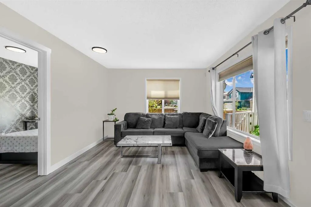 4 Saddlecreek Terrace NE