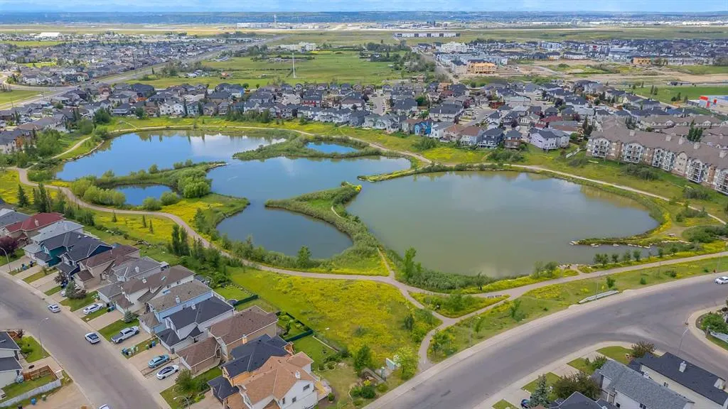 4 Saddlecreek Terrace NE