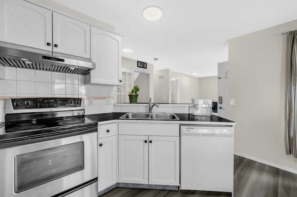 4 Saddlecreek Terrace NE