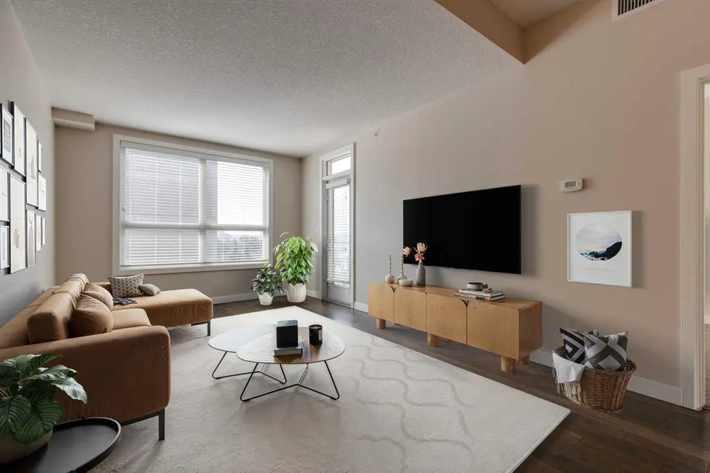 1110 3 Avenue NW, #707