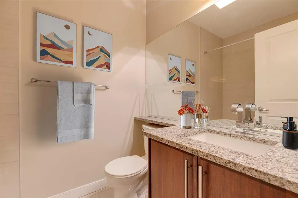 1110 3 Avenue NW, #707