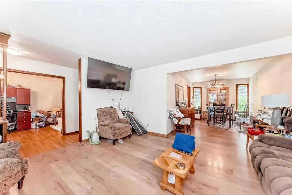 59 Rosewood Road NW