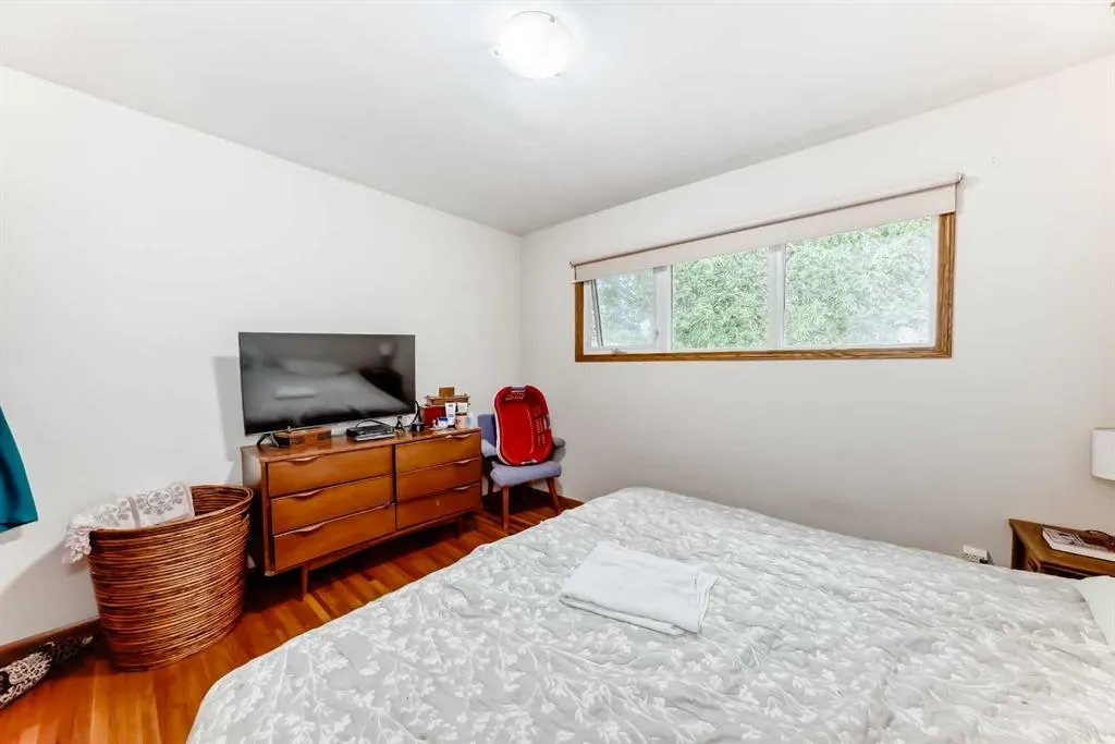 59 Rosewood Road NW