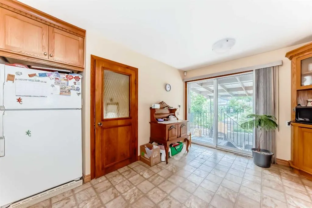 59 Rosewood Road NW