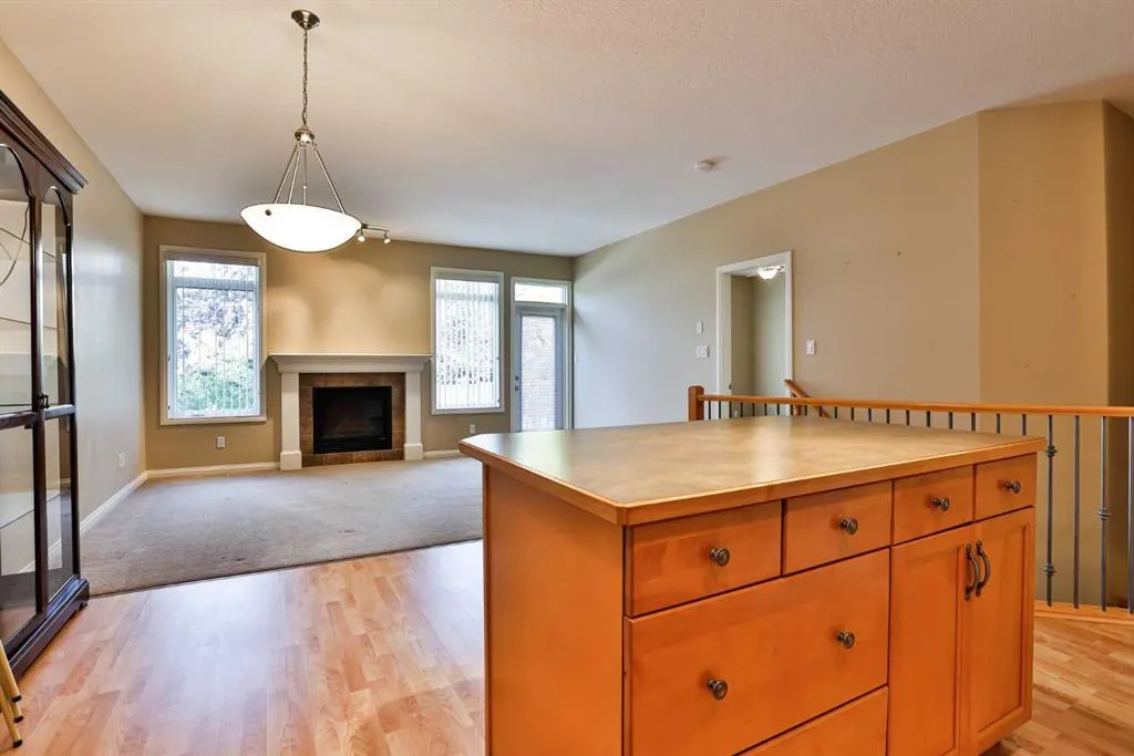 150 Fairmont Road S, #25