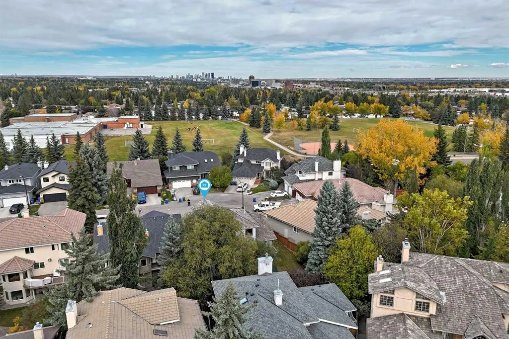 135 Canterbury Court SW