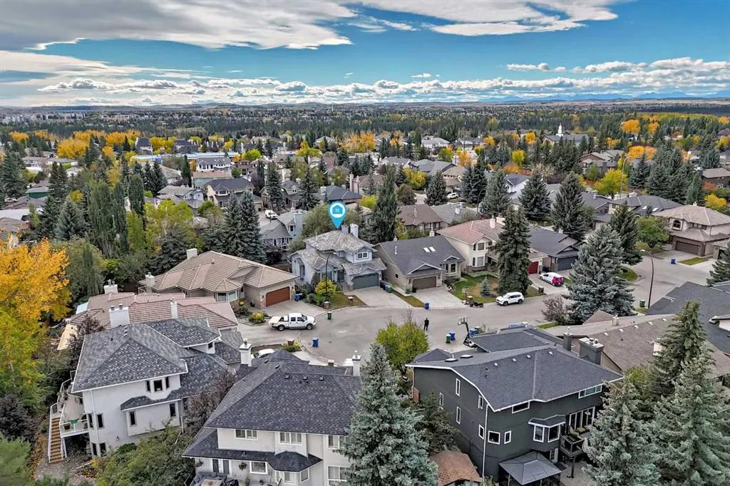 135 Canterbury Court SW