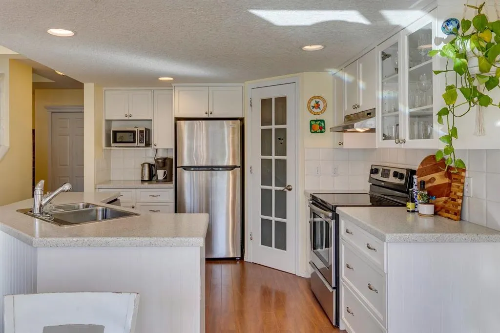 1145 Sunlake Link SE