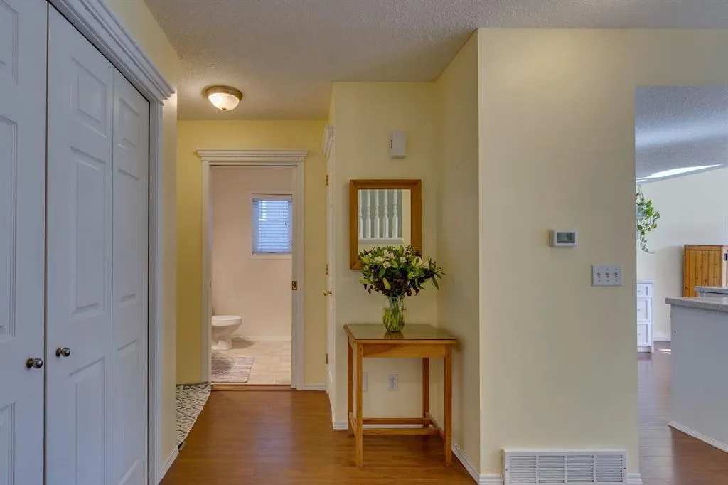 1145 Sunlake Link SE