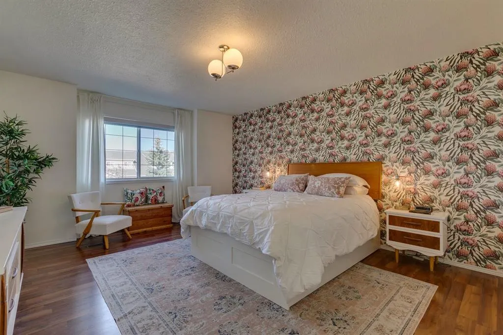 1145 Sunlake Link SE