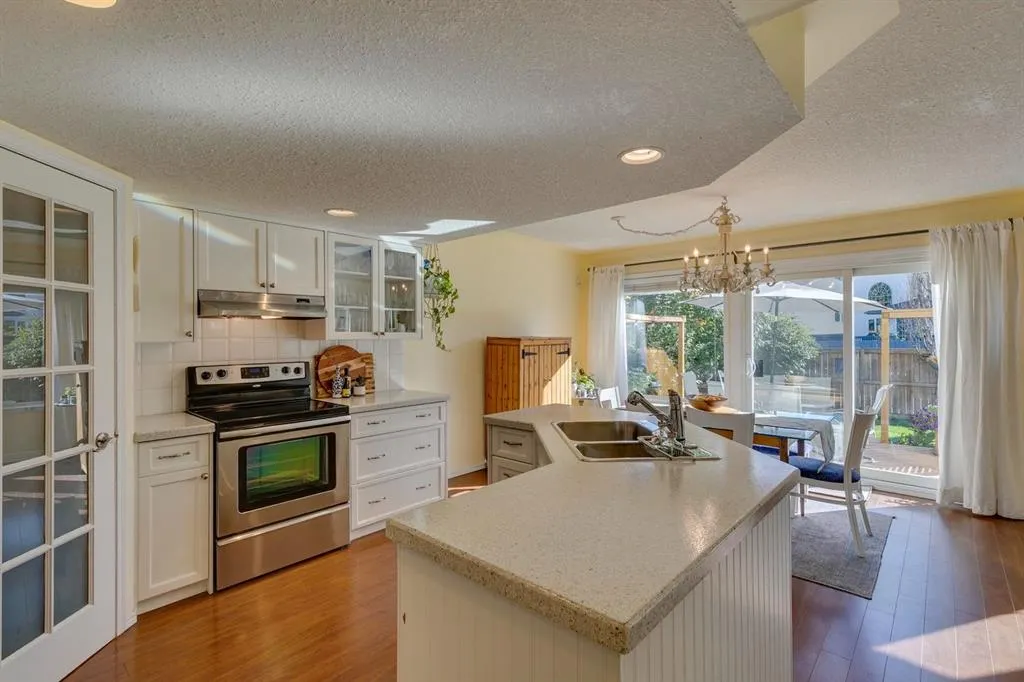 1145 Sunlake Link SE