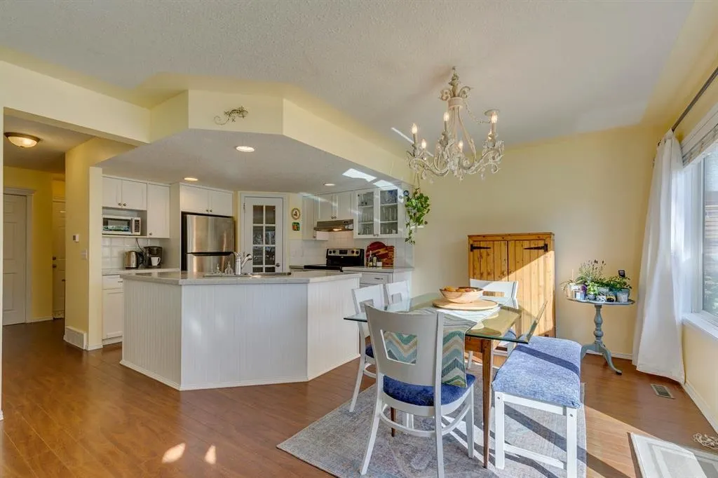 1145 Sunlake Link SE