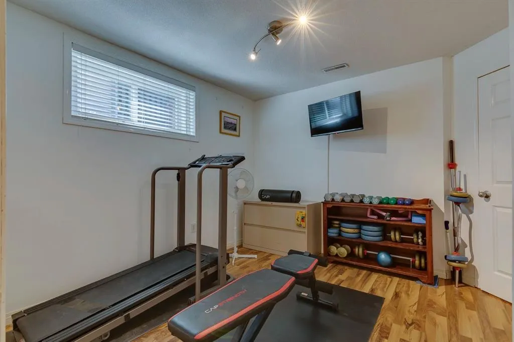 1145 Sunlake Link SE
